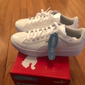 Puma ladies sneakers ❤️